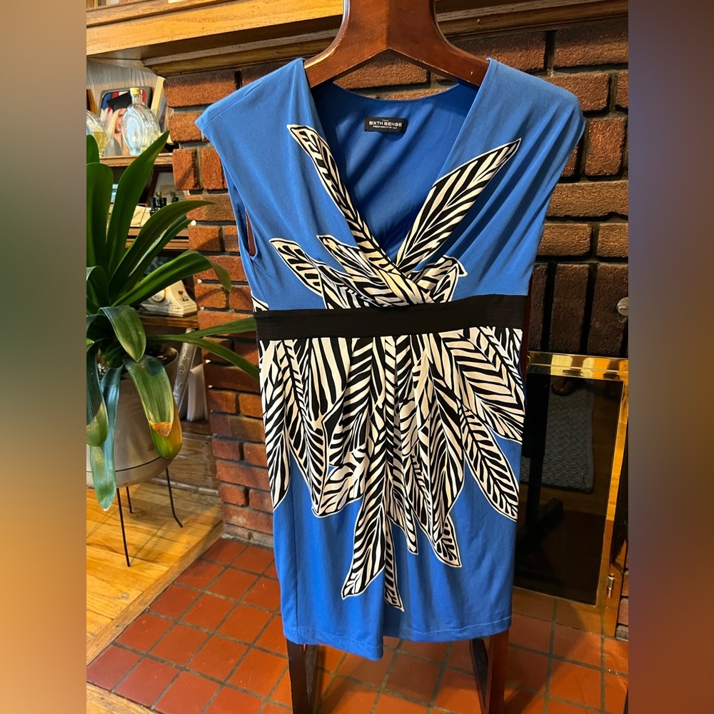 Sixth sense beautiful dress size S